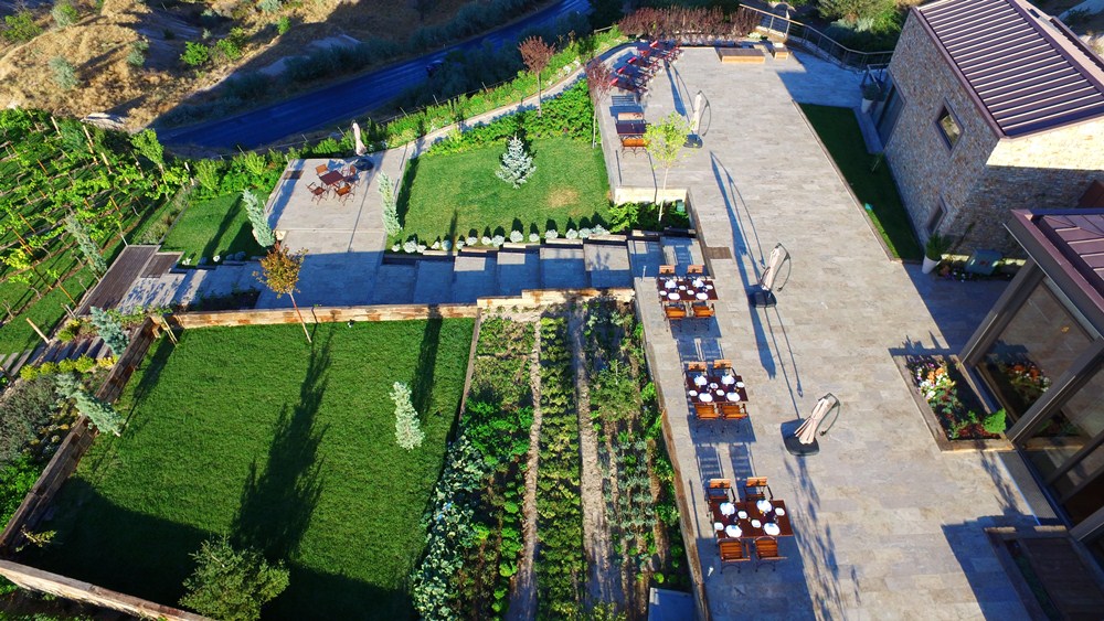Ariana Sustainable Luxury Lodge