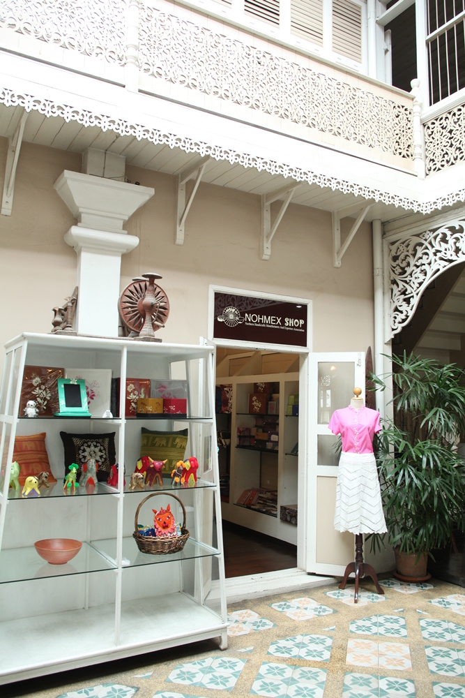 Raming Tea House Siam Celadon