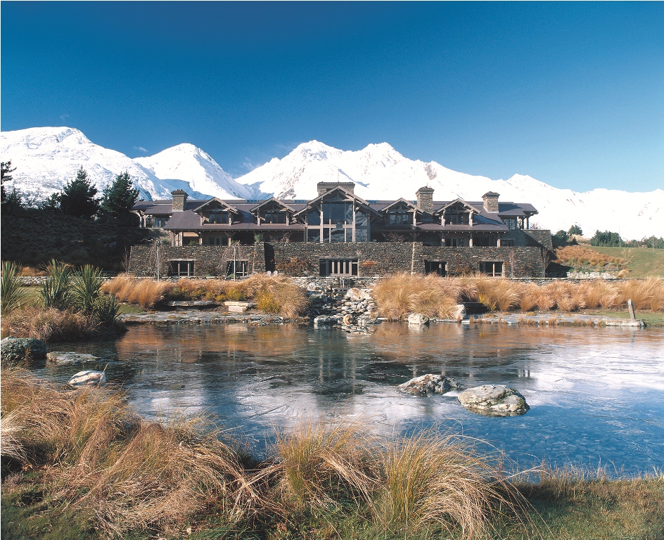 Blanket Bay Luxury Lodge