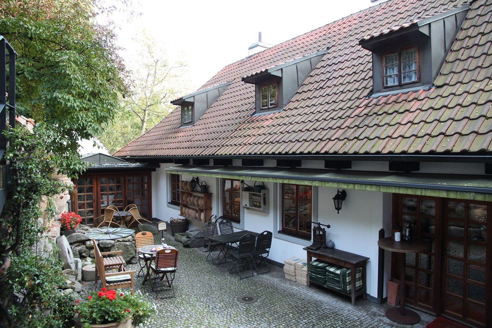 Romantik Hotel U Raka