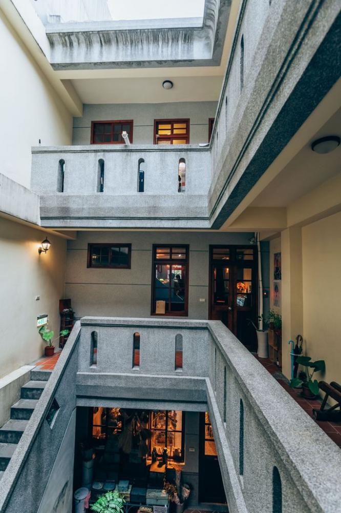 小城外 Bar
