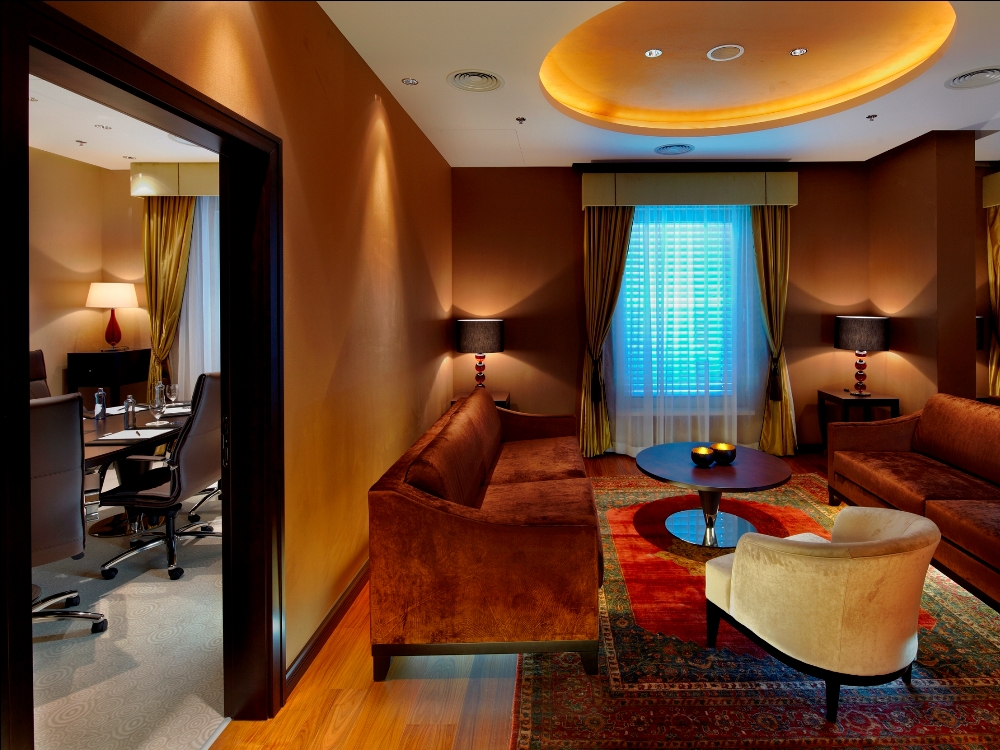 多瑙河畔/Kempinski Hotel River Park/優雅色調的空間設計