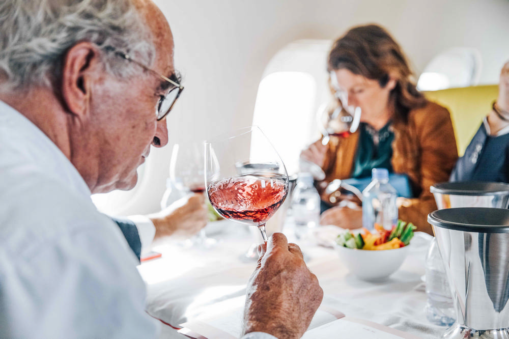 維思達航空/飛行品酒體驗/VistaJet Wine Program